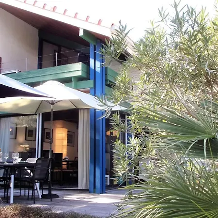 Beautiful 67 M Duplex With Gardengolf View Vakantiehuis